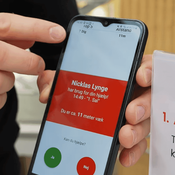 Linucare-appen visar ett aktiverat larm från en kollega som behöver hjälp